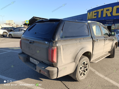 Стеклопластиковый кунг N-commerce для пикапа JAC T9 в чёрном цвете