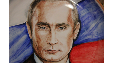 Портрет В.В. Путина выполненный в технике майолика