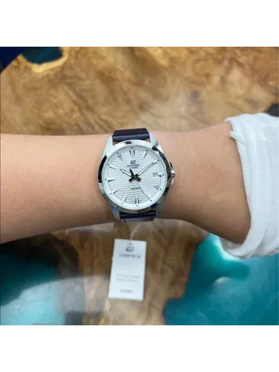 Часы Casio Edifice EFV-140L-7A