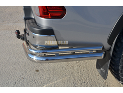 Защита заднего бампера "уголки" двойная d76/42 для Toyota Hilux 2018-