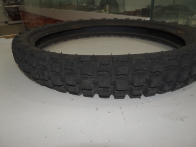 Покрышка 2.75-16