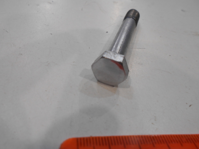 Болт М 10 (для мотоциклов Иж)