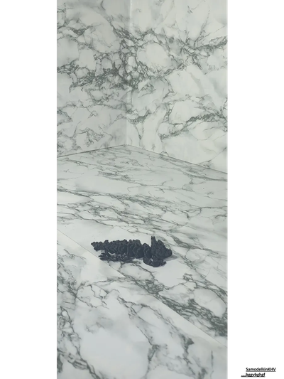 Дракон с рогами подвижной