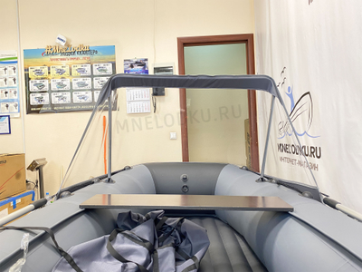 Тент носовой прозрачный Таймень RX 3700 вид из лодки