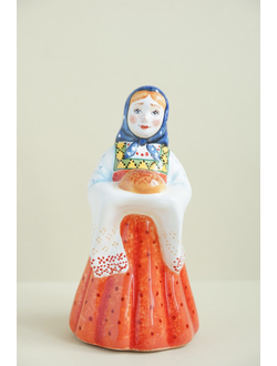 Девочка с караваем