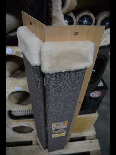 005М Когтеточка ковровая угловая МЕГА с пропиткой