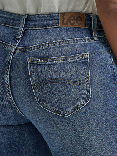 Джинсы Lee® Women's Legendary Regular Straight Jean