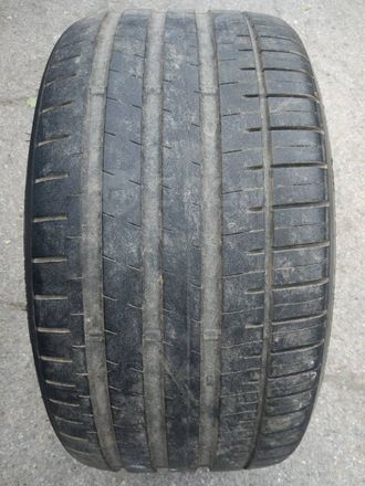 № 1043/5. Шина 255/30R19 Falken Azenis FK510 Япония