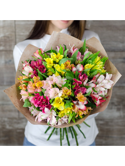 Букет альстромерий