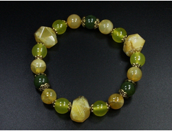 Сборка комбинированного браслета из камней на резинке, от 500 руб. (№22933)