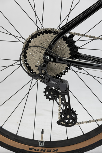 Шоссейный велосипед forward indie jam 1.0, рама 18" (копия)