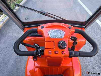 Гольфкар GreenCamel Сонора A3 ECO (3 seats 1000W R8) красный