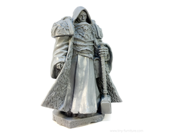 Paladin statue