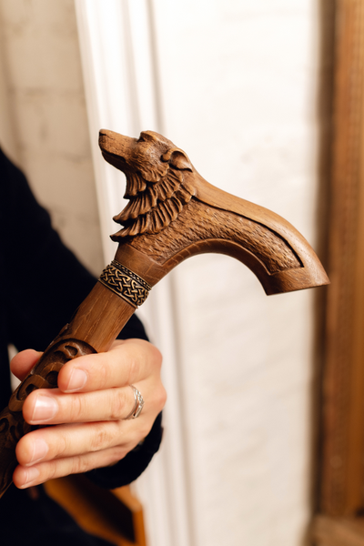 Трость "Волк Резной"