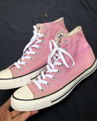 Pink converse all stars 2025