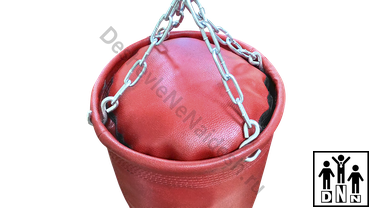 Кожаный боксерский мешок