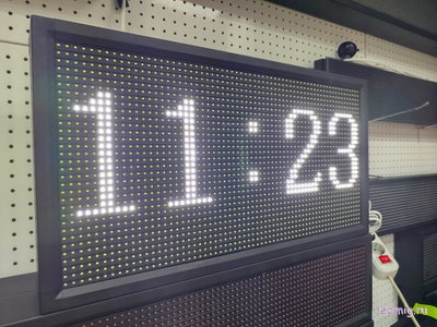 Уличные часы-[88:88]-t-370х690мм (белый)