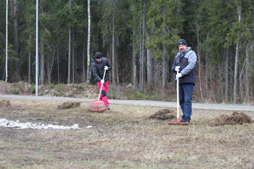Уборка территории вдоль тропы Ивана Царевича