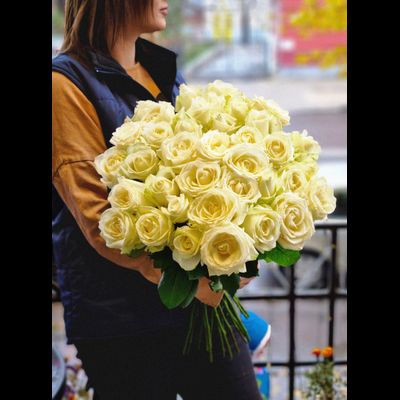 Роза Россия 60 см 35 шт