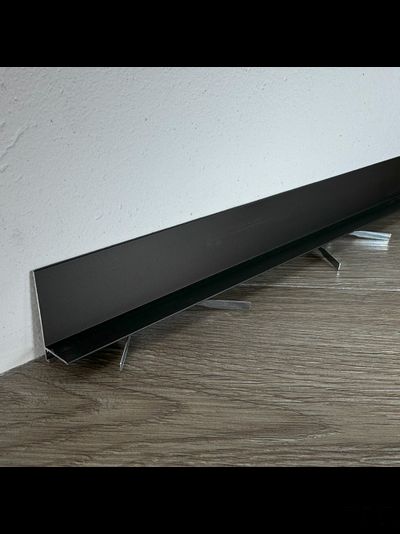 Щелевой плинтус Pro Design Mini L 601 Черный Муар