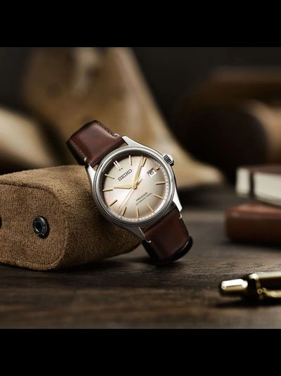 Наручные часы Seiko SPB529J1