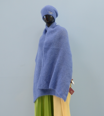 Палантин и берет Визио Италия голубого цвета