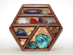 Полочка (Модель 5.1, цвет "Клен", 23,5*5,5*20 см, 520 г) для камней и минералов №6244