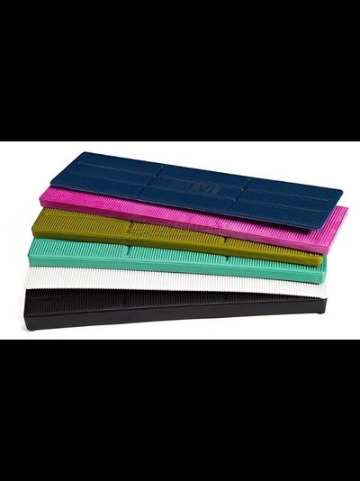 08-Пластины монтажные рихтовочные подкладка под стеклопакет 2 мм