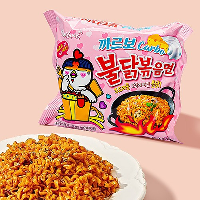 Корейская лапша Samyang Hot Chicken Flavor Ramen Carbonara со вкусом острой Карбонары, 130 гр