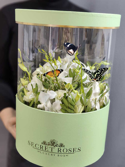 Букет с бабочками № 132