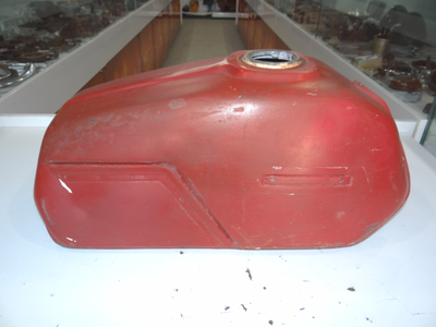 Бензобак Ява 638