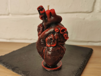Свеча "Сердце человека" черная с красным мраморная, 1 шт., 4,5 x 8,5 см