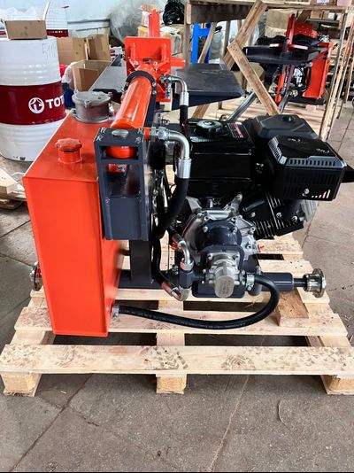 Дровокол "Захарыч"гидравлический бензиновый 9т, от