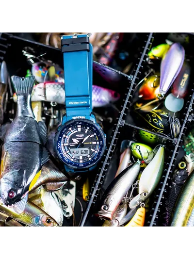 Часы Casio Pro Trek PRT-B70-2ER