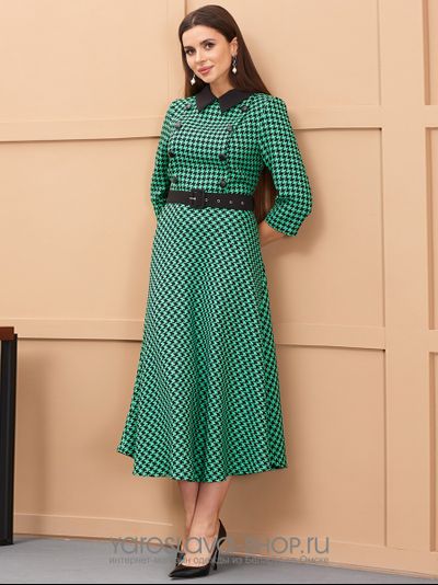 Модель : 904-1.Платье женское полуприлегающего силуэта зелено-черного цвета.