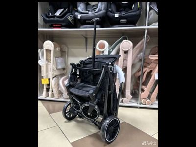 Детская коляска Luxmom 525 Черный (перекидная ручка)