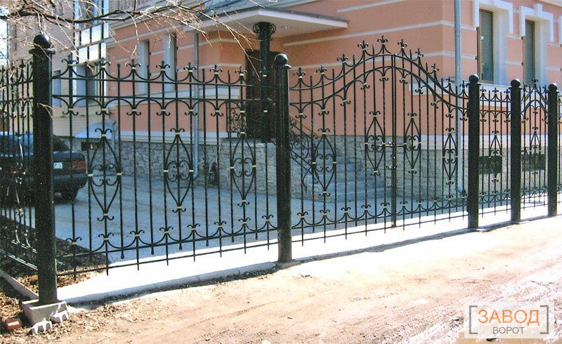 металлические заборы
