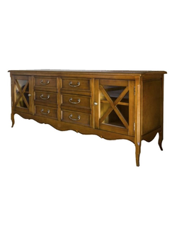 Тумба под ТВ с 6 ящиками и 2 боковыми дверьми со стеклом.