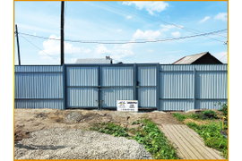 Забор из профнастила