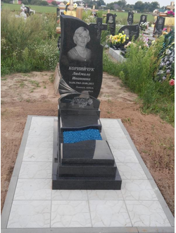 Женский памятник Цветок с крестом