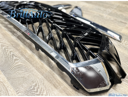 Решетка радиатора Toyota Land Cruiser 200 2015-2021 TRD хром