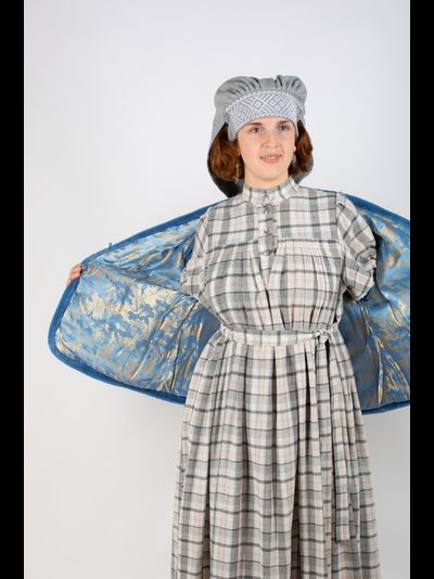 Жилет в русском стиле «Павлово-Посадский»