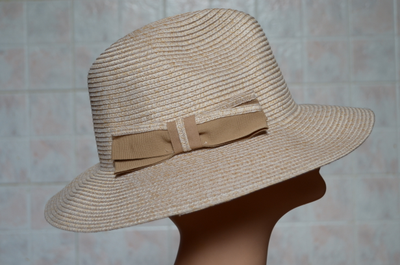 Шляпа Стефания Майороли 16165