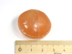 Селенит оранжевый, галтовка, Марокко (31*28*19 мм, 20,7 г) №24756