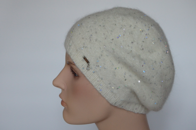 Белый тонкий зимний берет женский Vizio Италия 6948 BO