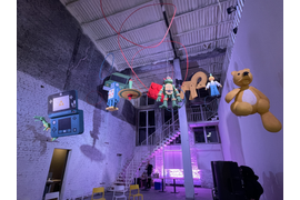 Большие фигуры из пенопласта для проекта &quot;Вихрь игрушек&quot; (ЦСИ &quot;Терминал А&quot;)