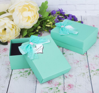 Коробочка подарочная под набор "Я тебя люблю". С бантом. Размеры: 8,5*11*5 см. Цвет: мятный