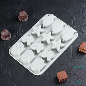 Форма для льда и кондитерских украшений «Подводные друзья», 18,5×12,5×1,5 см, 12 ячеек, цвет МИКС