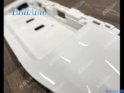 Накладка на крышку багажника Toyota Prado 150 13-17 белая