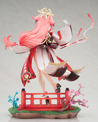 Фигурка 1/7 Яэ Мико (Yae Miko Astute Amusement Ver.)